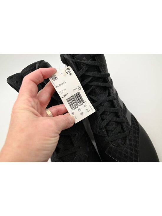 Athletic_Shoes